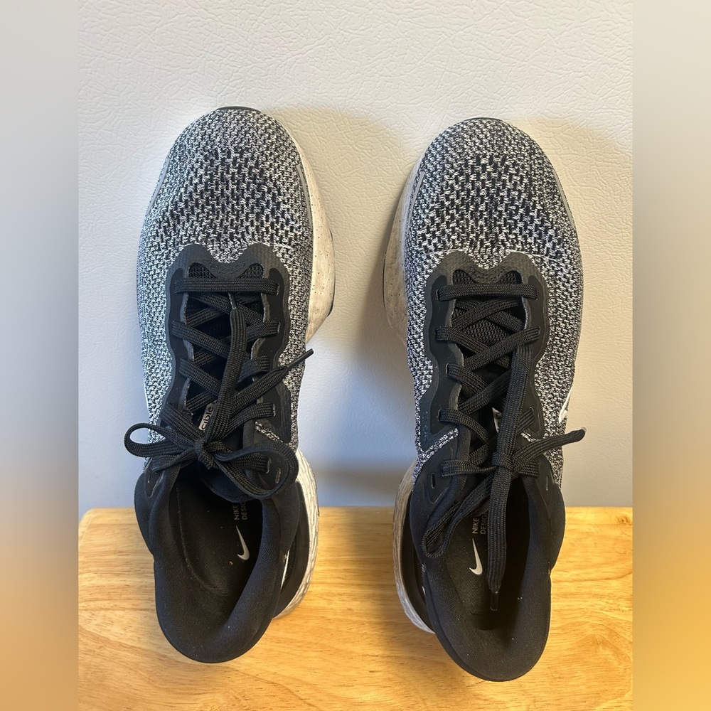 Nike ZoomX Invincible Run Black and Gray Sz 13